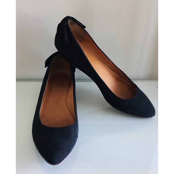 Madewell Shoes - Madewell Bow Back Mini Wedge Black Suede 9.5